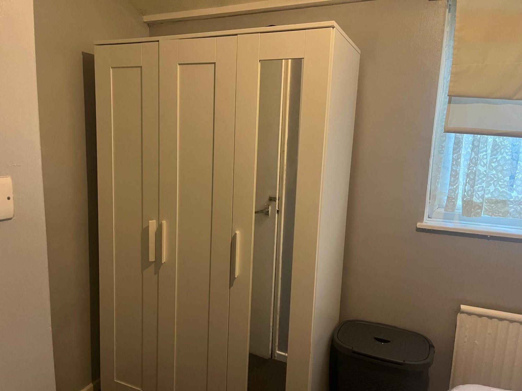Queenomega'S Home Stay London Ngoại thất bức ảnh